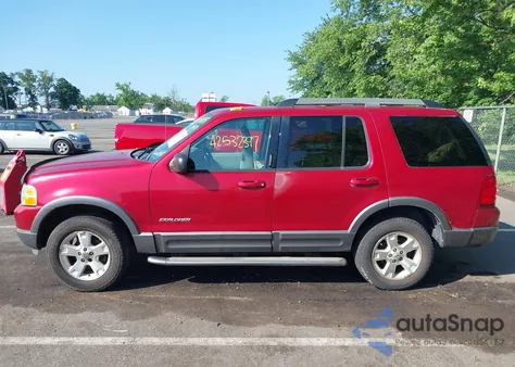 2005 Ford Explorer из США, поврежденный, VIN 1FMZU73E454A63576